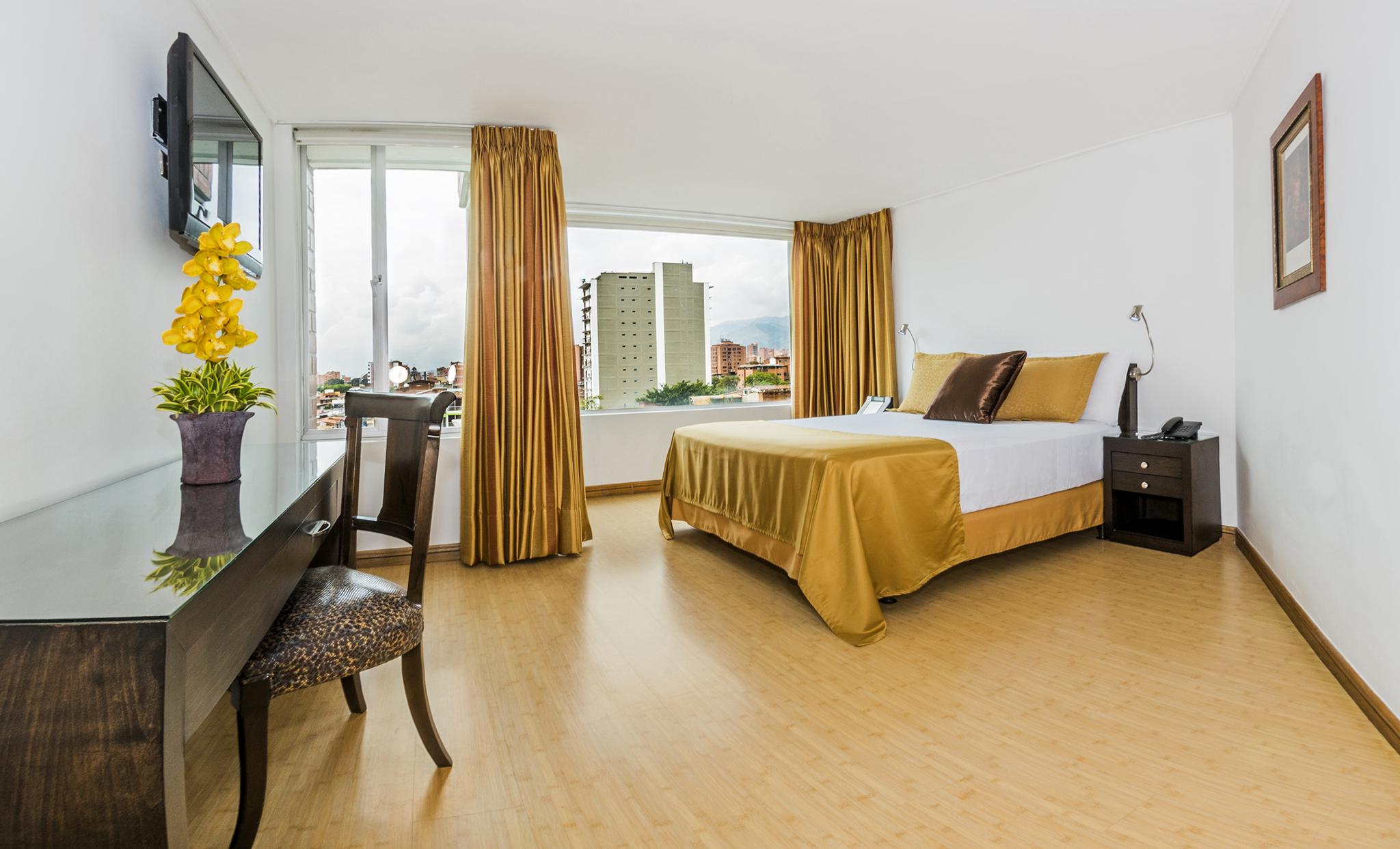 Hotel Egina מדיין מראה חיצוני תמונה