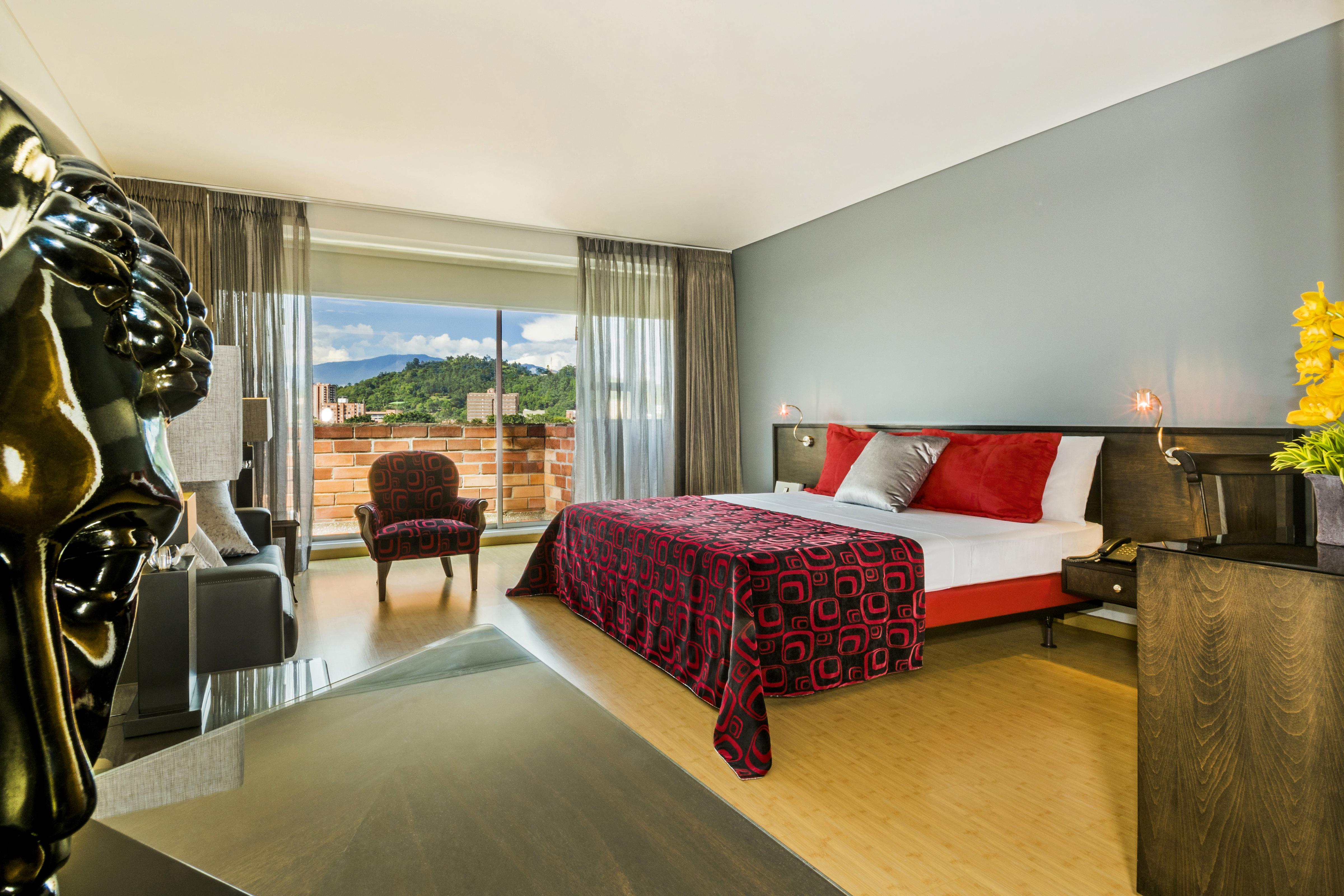 Hotel Egina מדיין מראה חיצוני תמונה